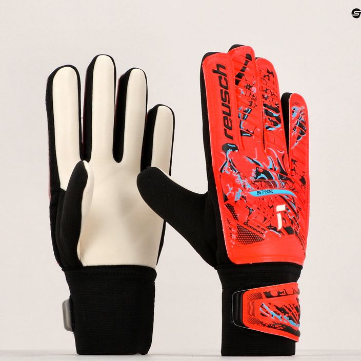Reusch Attrakt Starter Solid brankářské rukavice v červené barvě 5370514-3334 10