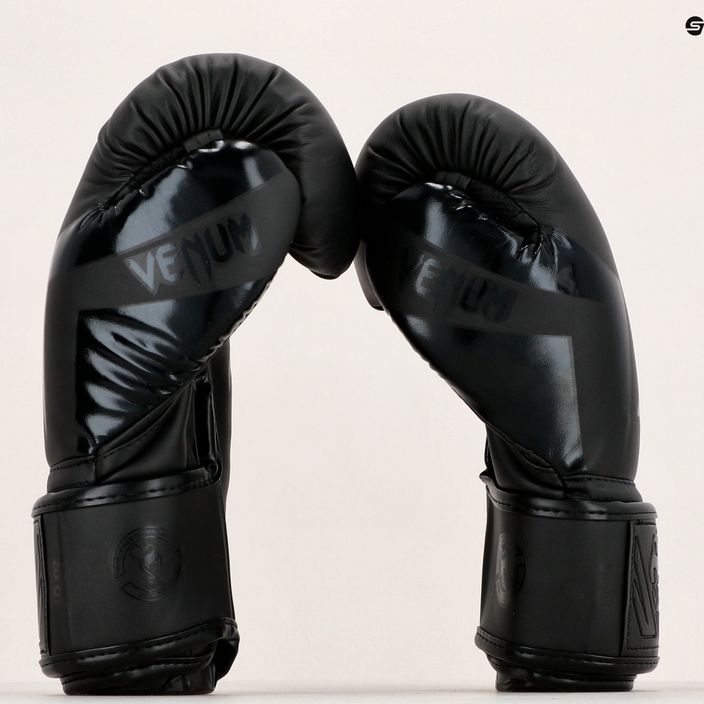 Boxerské rukavice Venum Elite černé 1392 11