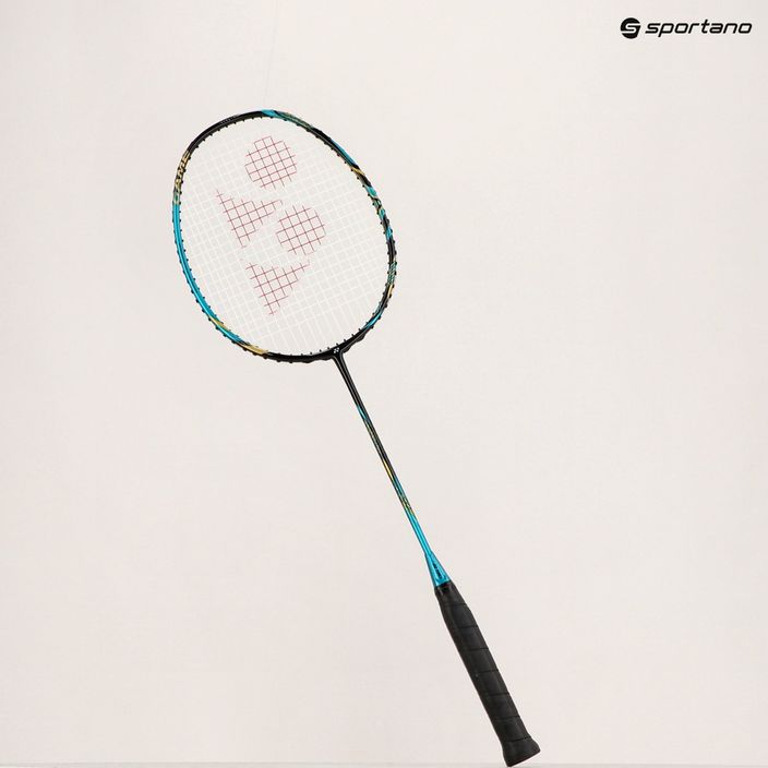 Badmintonová raketa YONEX Astrox černá 88 S GAME 8