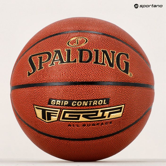 Spalding Grip Control basketbalový míč oranžový 76875Z 5