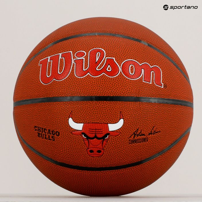 Wilson NBA Team Alliance Chicago Bulls basketbalový míč hnědý WTB3100XBCHI 6