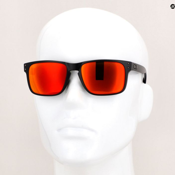 Sluneční brýle Oakley Holbrook matte black/prizm ruby 0OO9102-E255 14