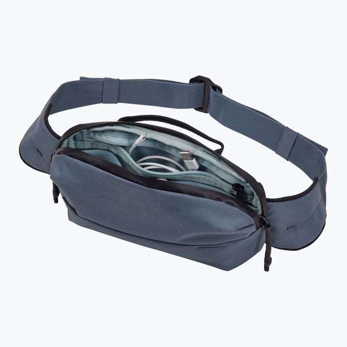 Ledvinka  Thule Aion Sling Bag dark slate 7