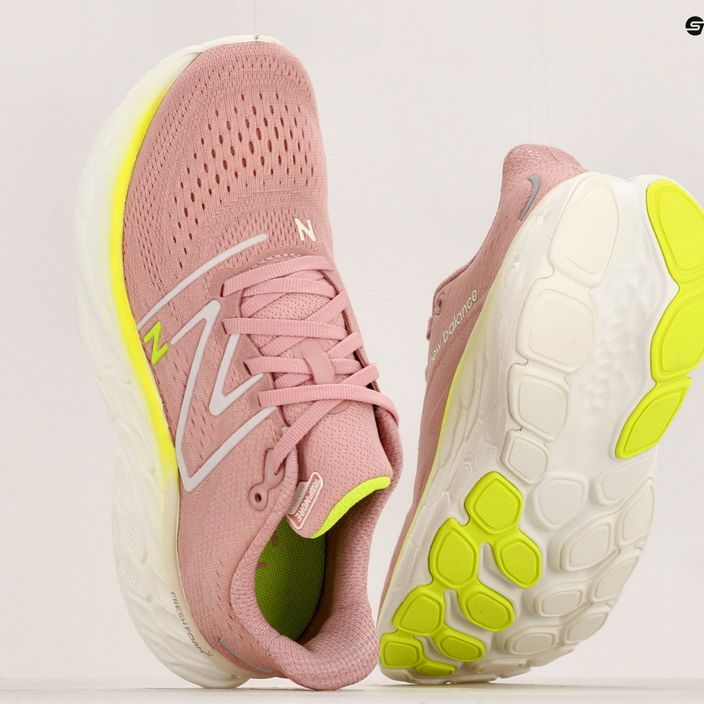 Dámské běžecké boty New Balance Fresh Foam More v4 pink moon 19