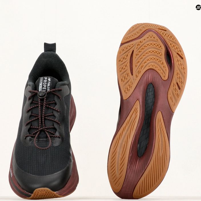 Pánská běžecká obuv New Balance MFCPV1 černá 19