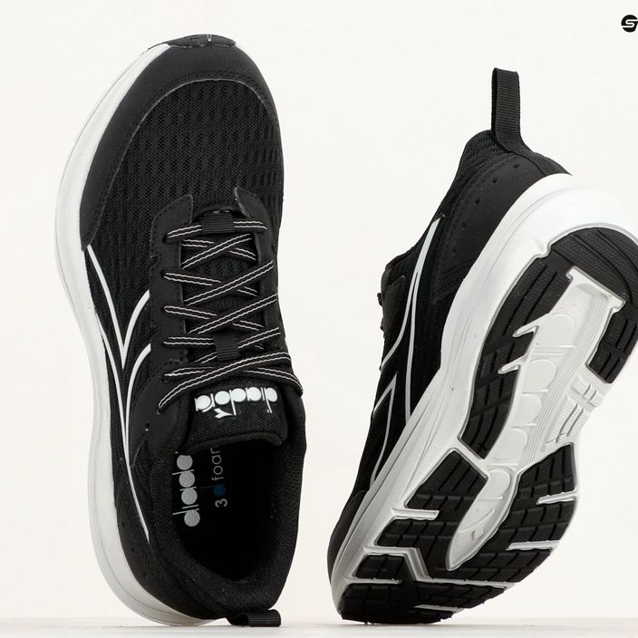 Dámské běžecké boty Diadora Snipe black/glacier gray 12