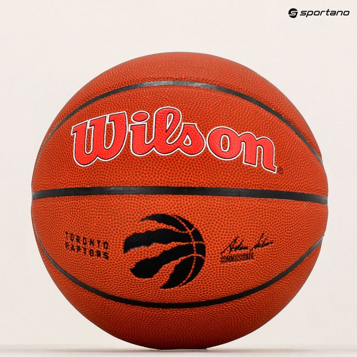 Wilson NBA Team Alliance Toronto Raptors basketbalový míč hnědý WTB3100XBTOR 6