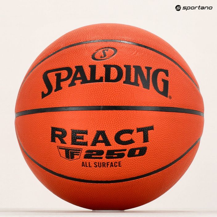 Basketbalový míč Spalding React TF-250 76801Z velikost 7 6