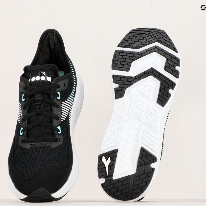 Dámské běžecké boty Diadora Passo 3 black/white/aruba blue 19
