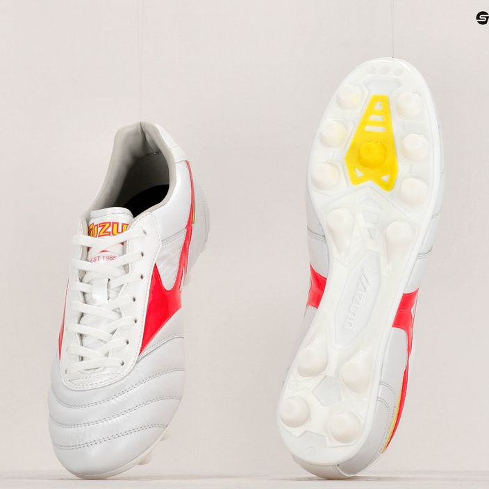 Pánské fotbalové boty Mizuno Morelia II Elite MD white/flery coral2/bolt2 14