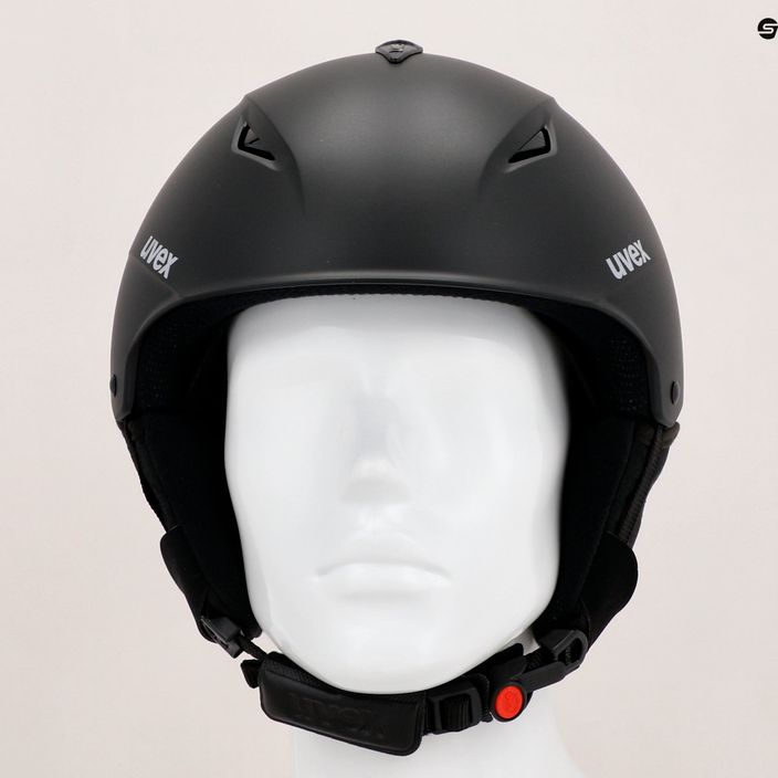 Lyžařská helma UVEX Magnum černá 56/6/232/2108 8