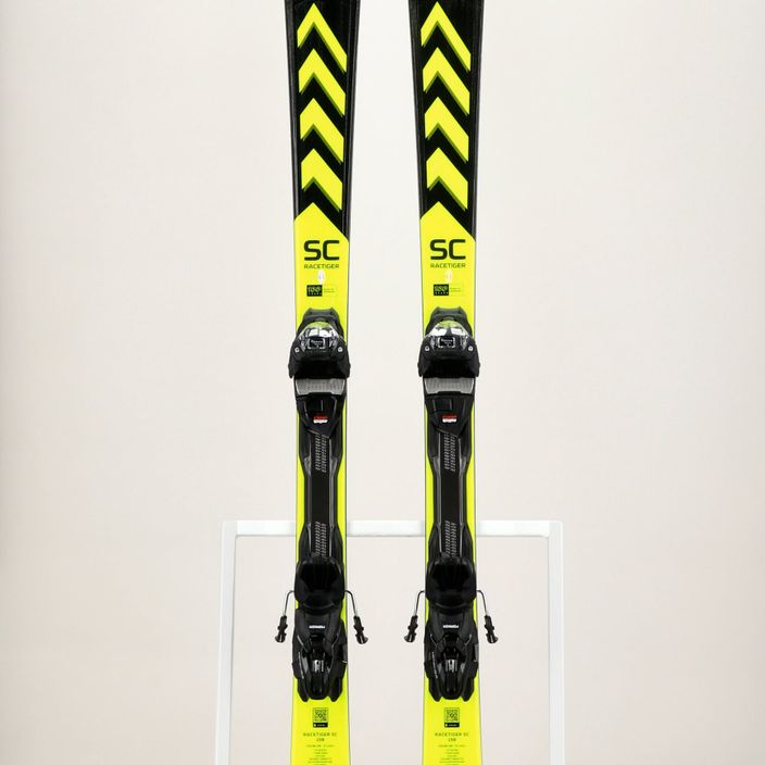 Sjezdové lyže Völkl Racetiger SC Black + vMotion 10 GW black/yellow 11
