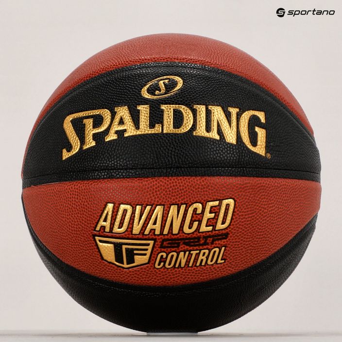 Spalding Advanced Grip Control basketbalový míč černo-oranžový 76872Z 5