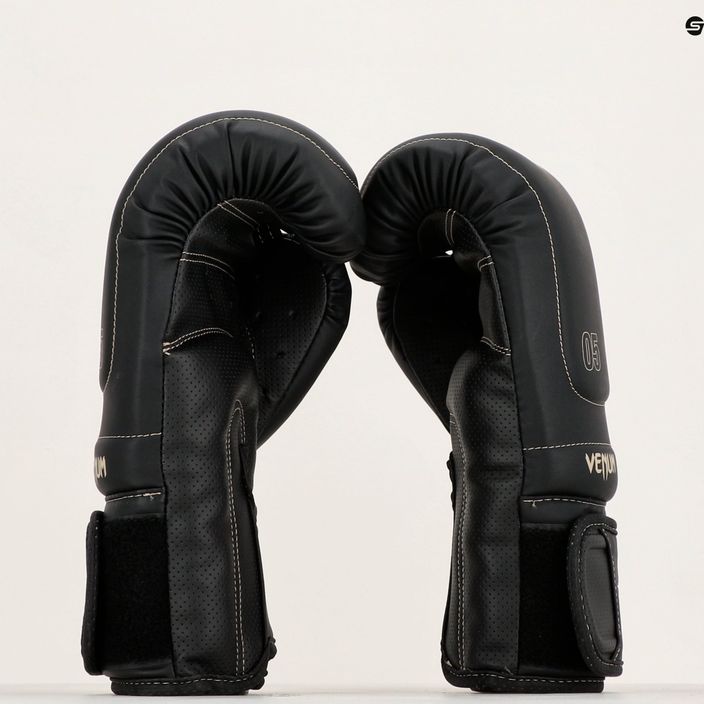 Boxerské rukavice  Venum Impact Evo black 11