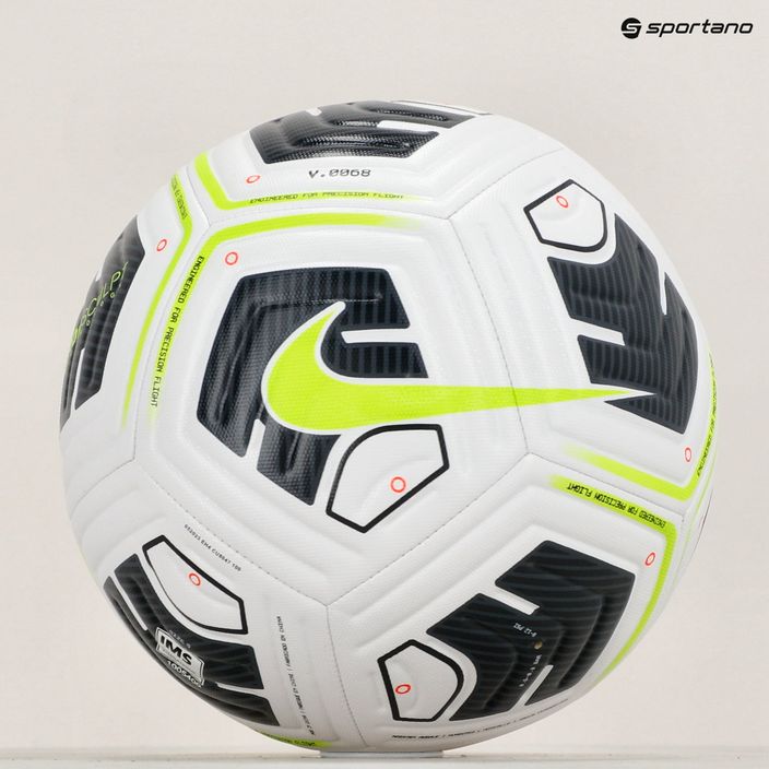 Nike Academy Team Football CU8047-100 velikost 5 6