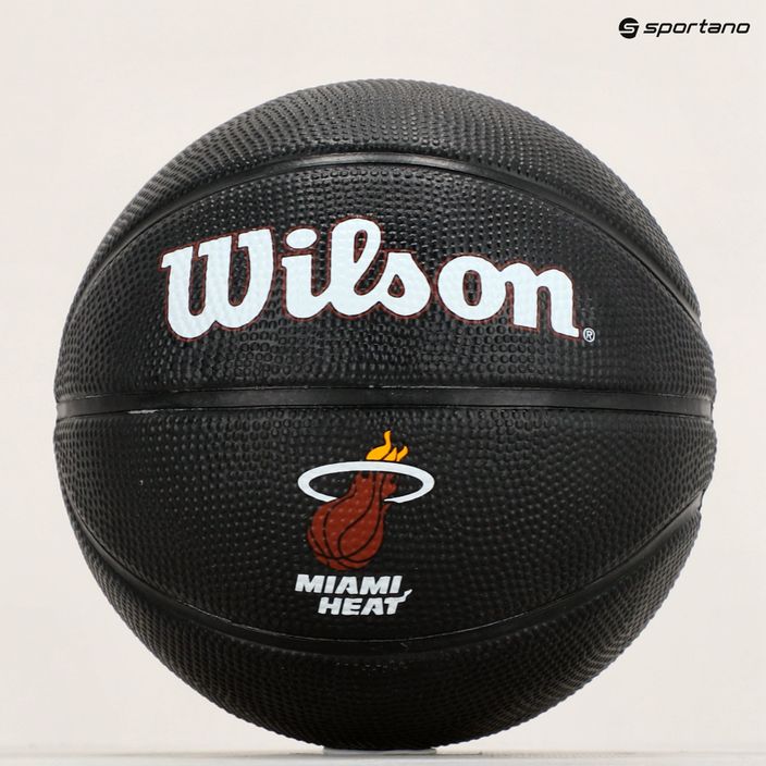 Wilson NBA Tribute Mini Miami Heat basketbal WZ4017607XB3 velikost 3 9