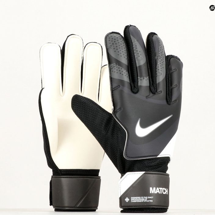 Brankářské rukavice Nike Match black/dark grey/white 6