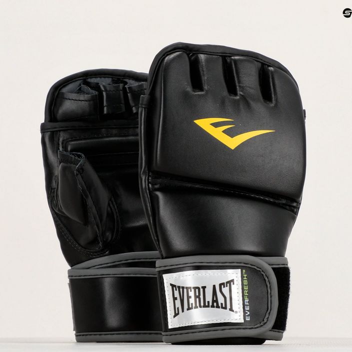 Pánské grapplingové rukavice s palcem EVERLAST MMA Gloves black EV7562 8