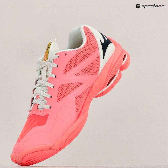 Dámská boty na volejbal Mizuno Wave Lightning Z7 candycoral/black/bolt2neon 9