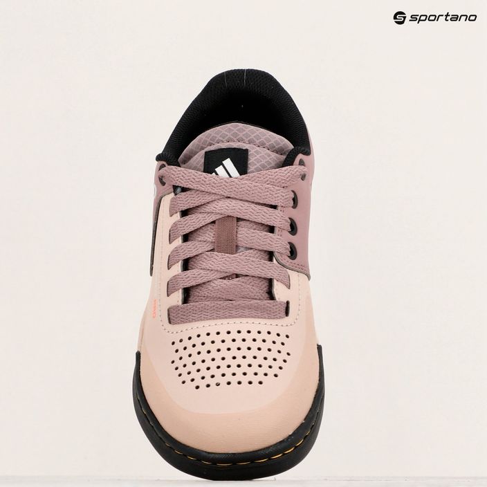Dámská cyklistická obuv na platformě adidas FIVE TEN Freerider Pro wonder taupe/grey one/wonder oxide 9