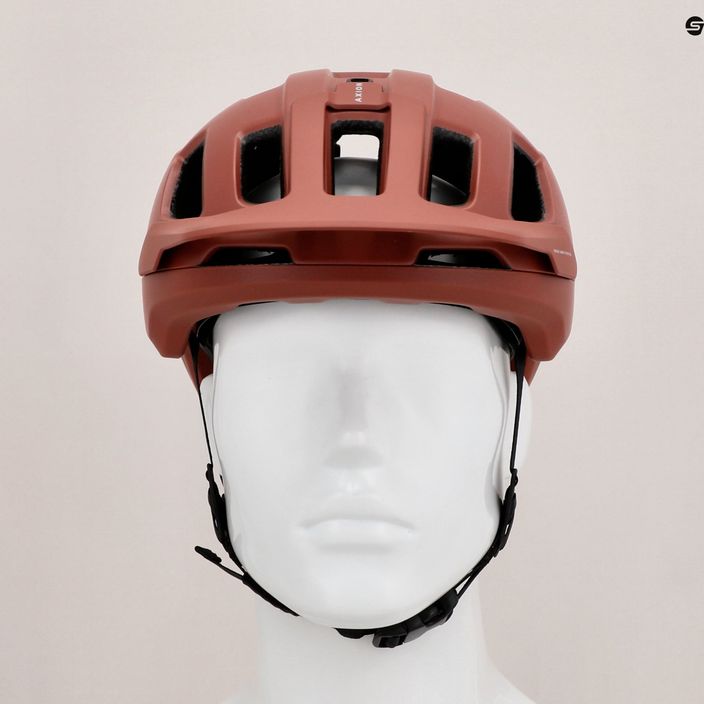 Cyklistická helma  POC Axion himálajská salt matt 10