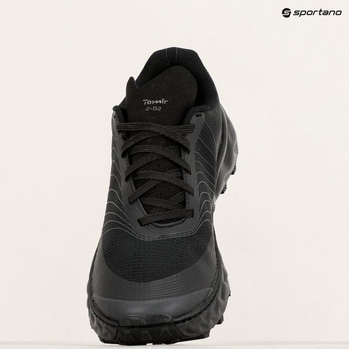 Běžecké boty NNormal Tomir 2.0 black 8