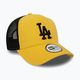 Pánská kšiltovka  New Era League Essential Trucker Los Angeles Dodgers yellow 3