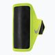 Běžecké pouzdro na telefon Nike Lean Arm Band Regular volt/black/silver