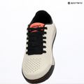 Pánské cyklistické boty na platformě Leatt Flat 2.0 cream white 9