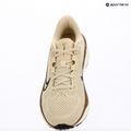 Dámské běžecké boty Nike Quest 6 light khaki/sail/metallic gold/off black 10