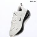 Pánské běžecké boty Nike Vomero Plus white/black/cool grey/metallic silver 13