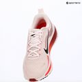 Dámské běžecké boty Nike Vomero 18 pearl pink/team crimson/black 16