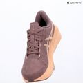 Dámské běžecké boty ASICS Novablast 6 dusty mauve/cantaloupe 9