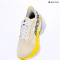 Dámské běžecké boty Brooks Hyperion Max 4 white/cyber yellow/black 9
