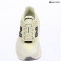 Dámské běžecké boty New Balance FuelCell Rebel V5 pistachio butter/sea salt 9