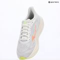Dámské běžecké boty Mizuno Neo Cosmo 2 white/flamingo coral/lime pulp 9