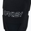 Chrániče kolen Oakley All Mountain Rz Labs černé FOS900917 4