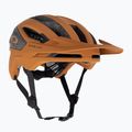 Cyklistická helma  Oakley Drt3 Trail EU matte ginger/matte grey smoke