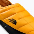 Pánské bačkory The North Face Thermoball Traction Mule žluté NF0A3UZNZU31 7