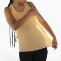 Dámské běžecké tílko Salomon SHAKEout Air Tank warm apricot 3