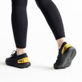 Dámské běžecké boty Under Armour HOVR Phantom 3 Mtlc black 3025521 3