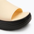 Dámské nazouváky  Crocs Skyline Slide vanilla/black 7
