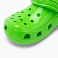 Crocs Classic Neon Highlighter Clog Dětské žabky se zeleným slizem 8