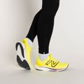 New Balance FuelCell Rebel v3 yellow pánské běžecké boty MFCXCP3.D.085 3