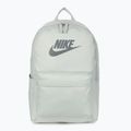 Batoh Nike Heritage 25 l light silver/smoke grey