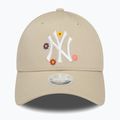 Dámská kšiltovka  New Era Flower 9Forty New York Yankees light beige 2