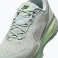 Pánské běžecké boty Nike Vomero 18 light silver/barely volt/college grey 3