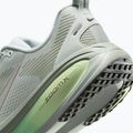 Pánské běžecké boty Nike Vomero 18 light silver/barely volt/college grey 4