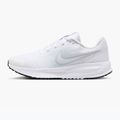 Dámské běžecké boty Nike Run Defy white / pure platinum / black 2