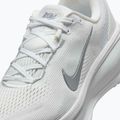 Dámské běžecké boty Nike Vomero 18 white/photon dust/metallic silver 11